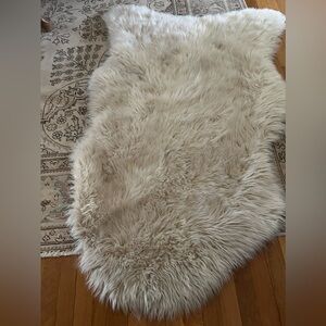 Faux Sheepskin Rug